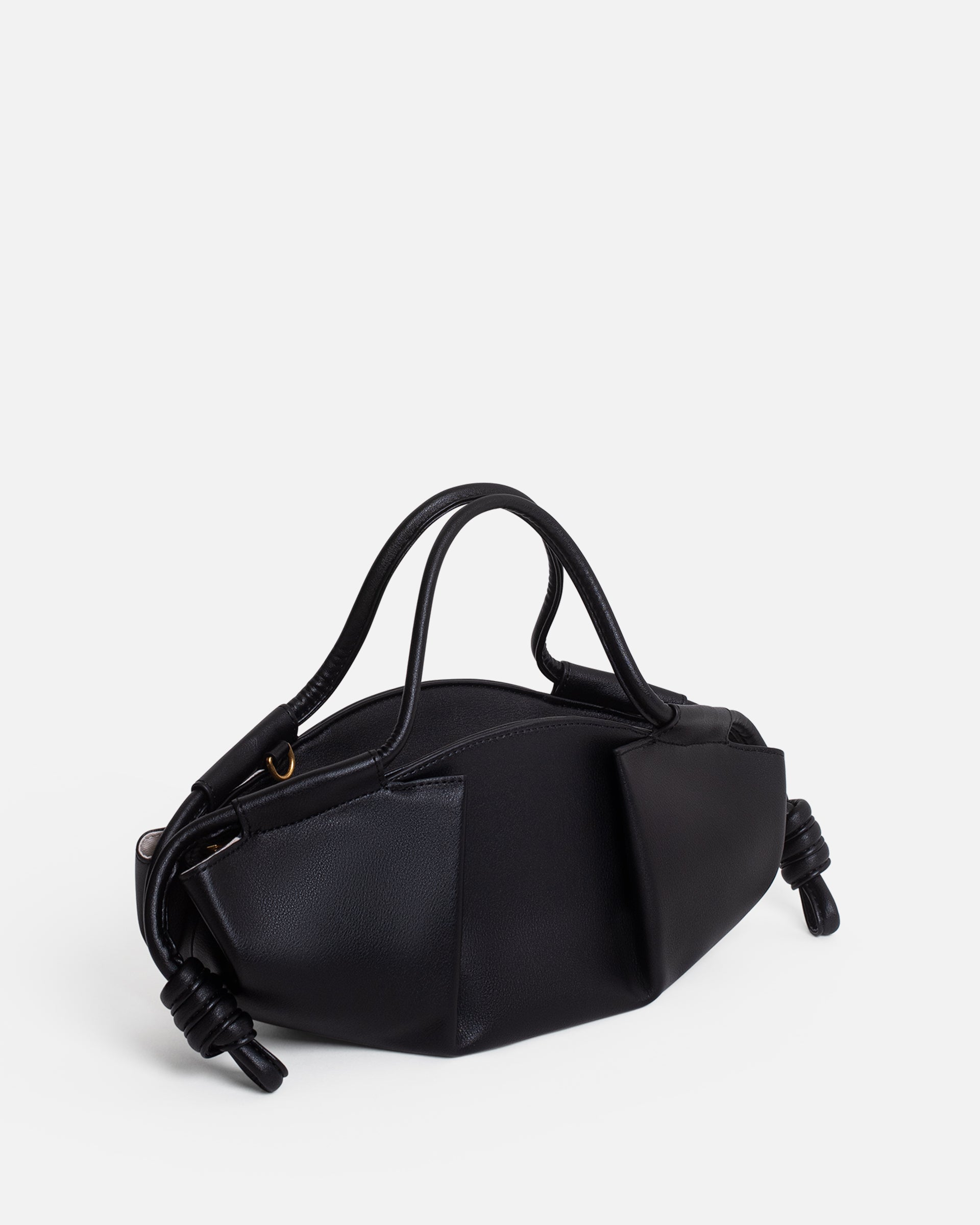 Alma - black