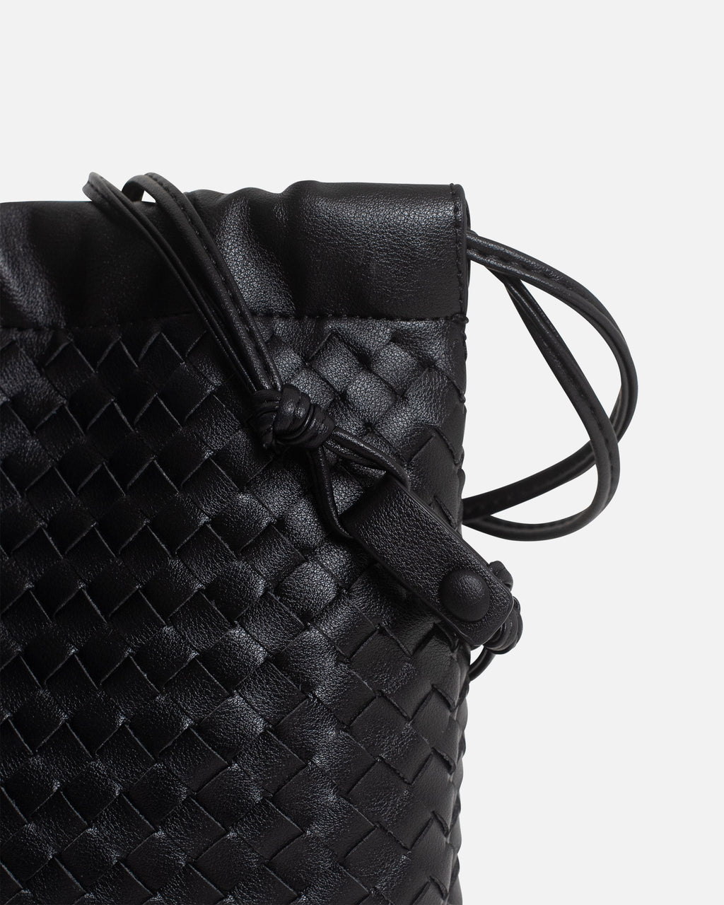 Thea - black